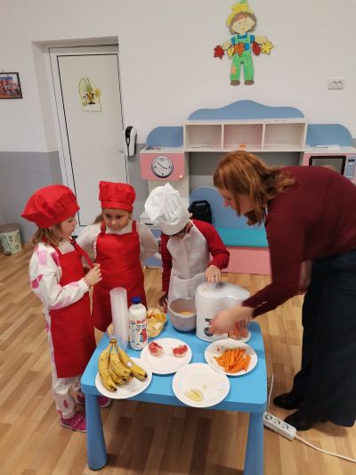 Здравословно забавление в група "Мечо Пух" 12