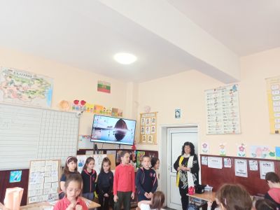 Първи стъпки към училище - вдъхновяваща среща за децата от ДГ "Слънчице" 2
