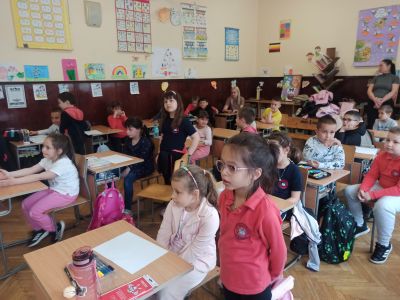 Първи стъпки към училище - вдъхновяваща среща за децата от ДГ "Слънчице" 5