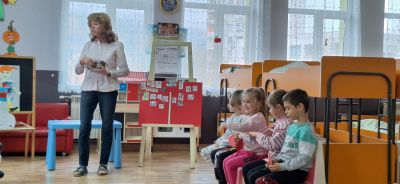 "Вълшебството на чувствата - да бъдем приятели" - открита педагогическа ситуация в четвърта група "Усмивка" 2