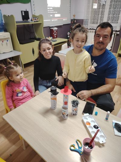 Коледни работилници в ДГ "Слънчице" 6