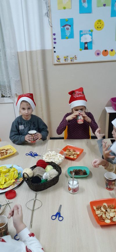 Коледни работилници в ДГ "Слънчице" 7
