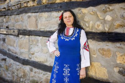 Да съхраним българското - колективът на ДГ "Слънчице" пременен в народни носии 8