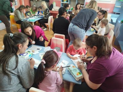 "Великденска работилничка в първа група "Пчеличка" 3