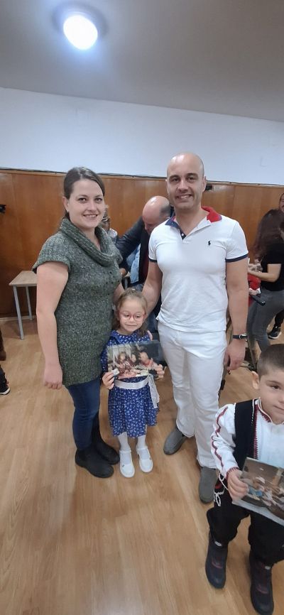 "Ден на християнското семейство" - празник в трета група "Мечо Пух" - ДГ Слънчице - Етрополе