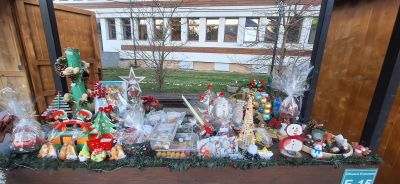 "Коледно градче" в гр. Етрополе - ДГ Слънчице - Етрополе